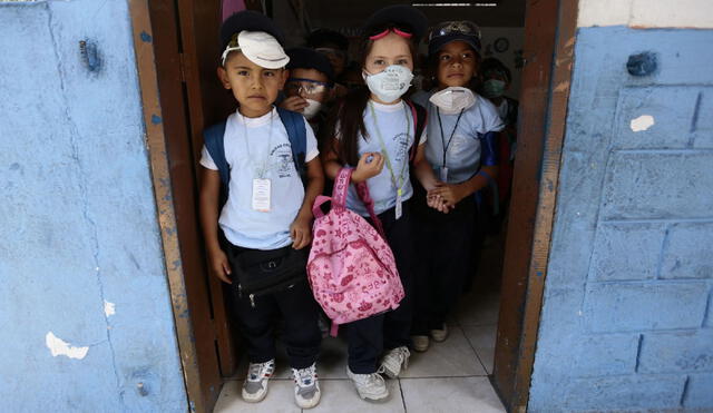 El Gobierno de Ecuador suspendió las clases desde marzo de 2020 debido a la pandemia de COVID-19. Foto: AFP
