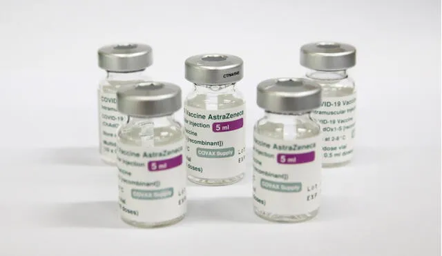 Vista de vacunas de AstraZeneca contra la COVID-19. Foto: EFE
