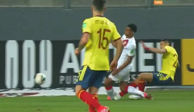Muñoz sufrió una rápida expulsión en el Estadio Nacional. Foto: captura de video/Movistar Deportes
