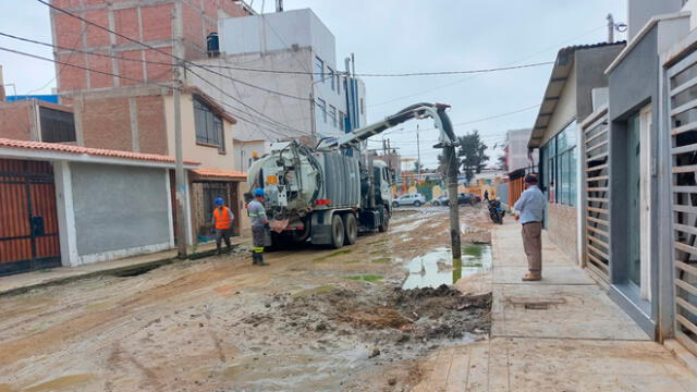 Hidrojet succionó aguas de desagües tras colapso de alcantarillado en Chiclayo. Foto: Epsel