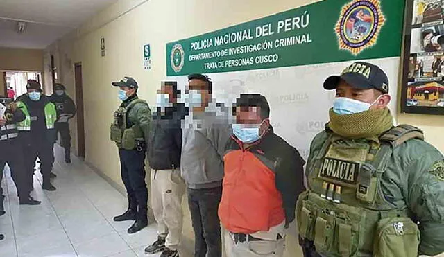 Detenidos. Fueron conducidos a la comisaría de Zarzuela en el distrito de Santiago.
