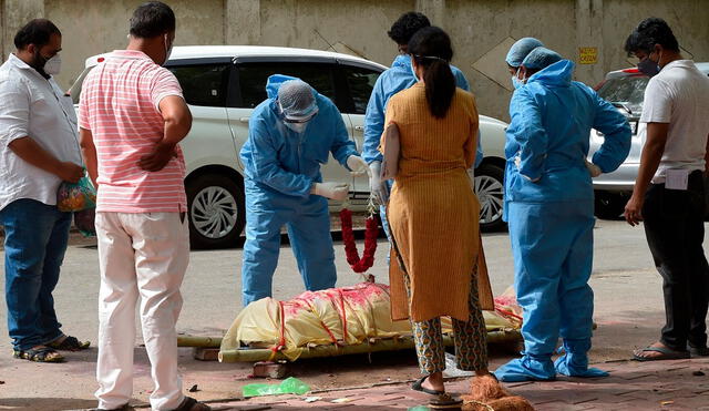 Respecto al número de casos, la India registró 94.052 infecciones en las últimas 24 horas, elevando el total desde el inicio de la pandemia a 29,1 millones. Foto: AFP