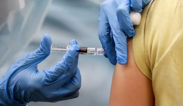 Países como Chile, Bolivia, Argentina han incluido a pacientes con psoriasis entre grupos a vacunar prioritariamente.