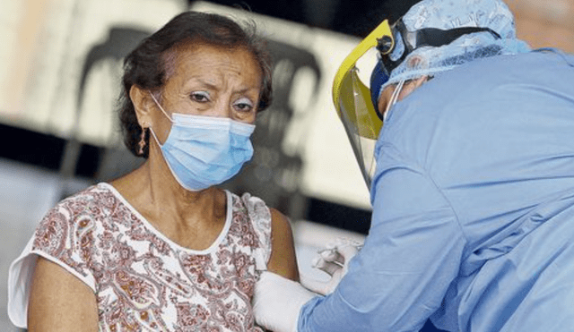 Proceso de vacunación en Perú para mayores de 60 y 62 años inició el 8 de junio. Foto: difusión