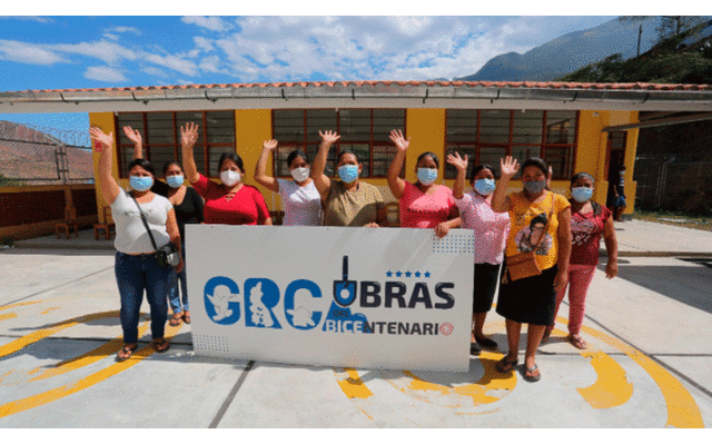 La construcción del colegio se realizó junto a la población. Foto: Gobierno Regional de Cajamarca