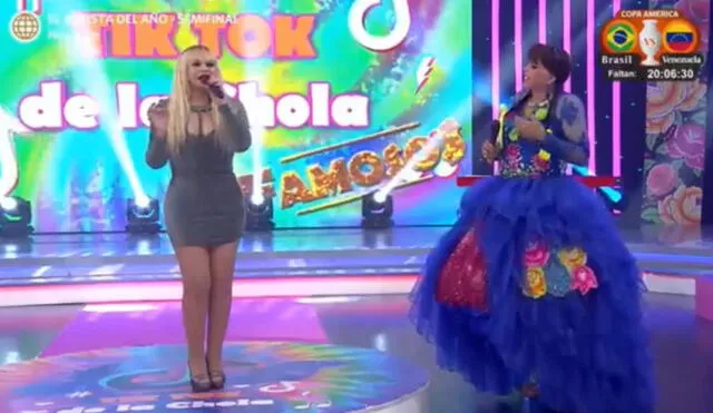 Susy Díaz, fiel a su estilo, cantó la pegajosa canción de Explosión de Iquitos. Foto: captura de América TV