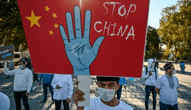 Según los expertos, las extracciones de órganos se realizan también a uigures, tibetanos, musulmanes y cristianos, presos en China. Foto: AFP