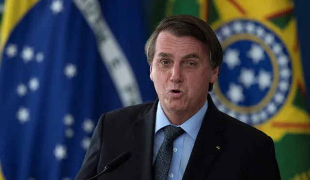 El presidente Jair Bolsonaro, quien ya superó la COVID-19 en julio de 2020, llegó a poner en duda la eficacia de algunas de las vacunas contra el coronavirus desarrolladas hasta la fecha. Foto: EFE