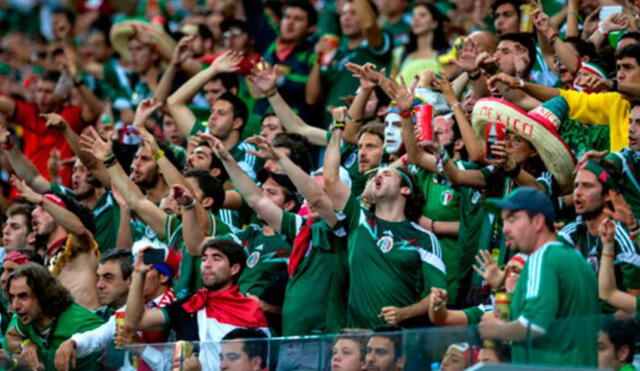 Desde hace algunos años, la FIFA ha impuesto severos castigos a la afición mexicana por sus gritos homófobos. Foto: agencias
