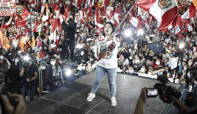 Keiko Fujimori insistió en que se "han manipulado muchas de las actas” de la segunda vuelta electoral. Foto: Antonio Melgarejo/La República