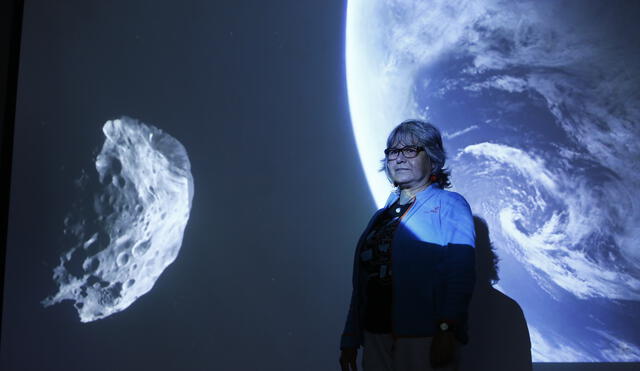 La doctora Pajuelo lleva años estudiando a los asteroides, que serían los restos de esa gran explosión que originó el sistema solar. Crédito: Marco Cotrina