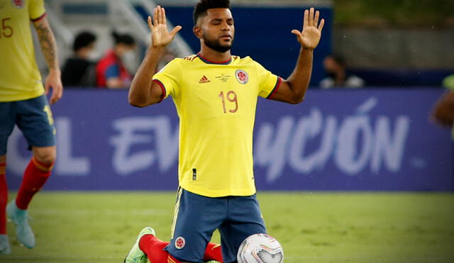 Miguel Ángel Borja estaría en el once colombiano ante Perú. Foto: AFP