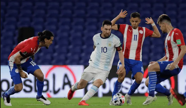 La selección argentina intentará asegurar los 3 puntos definitivos, para entrar a los cuartos de la Copa América, frente a Paraguay. Foto: AFP