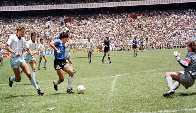 Diego Maradona y 35 años de su gol a los ingleses en la Copa del Mundo México 1986. Foto: AFP