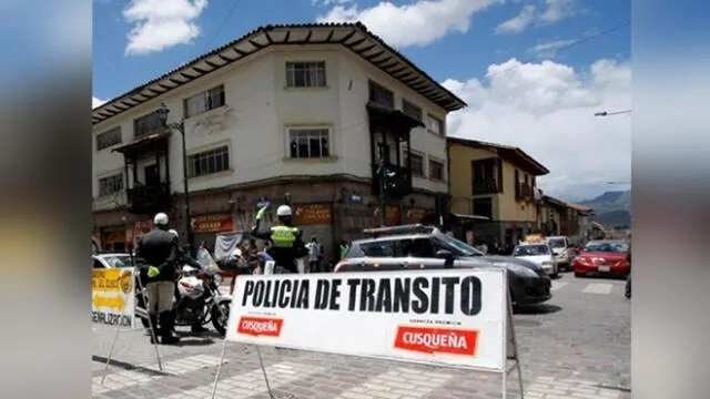 Cusco. Agentes de la Policía intervinieron a conductor. Foto: PNP