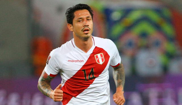 Gianluca Lapadula fue elegido como la figura de Perú ante Ecuador. Foto: difusión