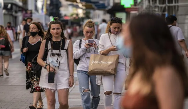 España vive su primer día sin mascarilla obligatoria al aire libre. Foto: El País