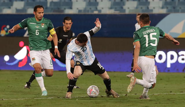 Bolivia se mide ante Argentina en la Copa América 2021. Foto: EFE