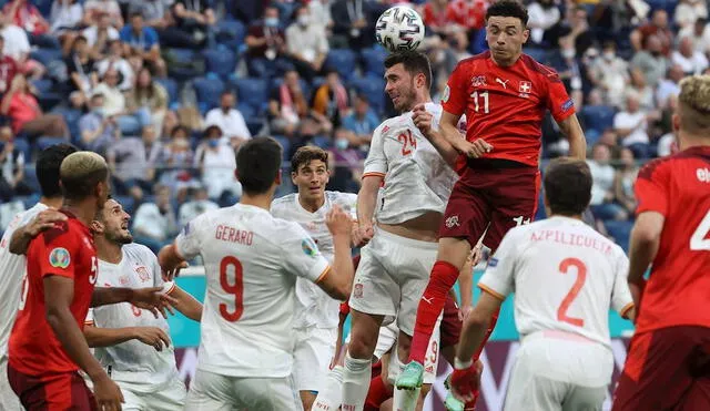 España clasificó a la semifinales tras eliminar por penales a Suiza. Foto: EFE/Kiko Huesca