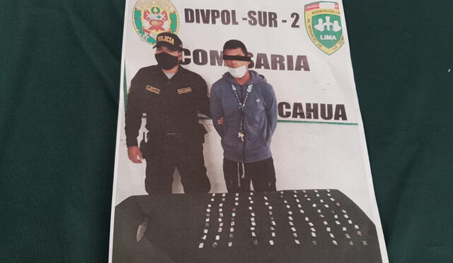 Al menor se le halló un arma blanca que habría sido utilizada para perpetrar el robo. Foto: PNP