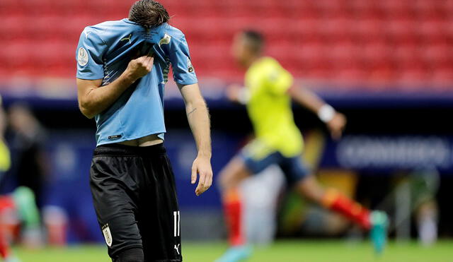 Matías Viña erró el último disparo de la tanda de penales en el Uruguay vs. Colombia. Foto: EFE