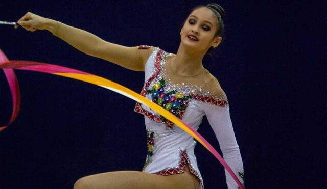 Con 14 Sofía Lay es la primera gimnasta peruana en clasificar a los Juegos Panamericanos. Foto: Instagram Sofia Lay