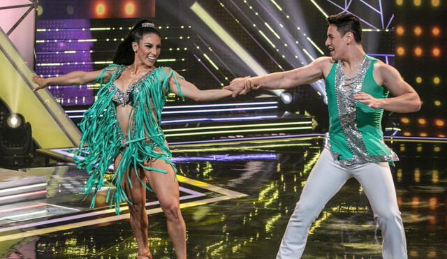 La pareja de Erick Elera tuvo la mejor puntuación de la noche. Foto: Instagram / El gran show