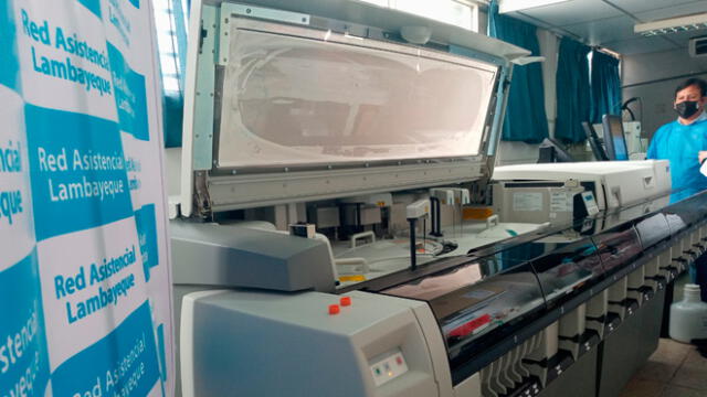 Modernos equipos para laboratorio del Hospital Almanzor Aguinaga de Chiclayo. Foto: EsSalud.