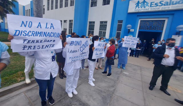 Trabajadores no descartan radicalizar sus medidas de lucha si no son atendidos. Foto: Clinton Medina/La República