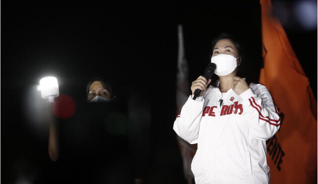 La lideresa de Fuerza Popular, Keiko Fujimori, realizó un mitin a más de un mes de terminadas las elecciones generales. Foto: Antonio Melgarejo/La República