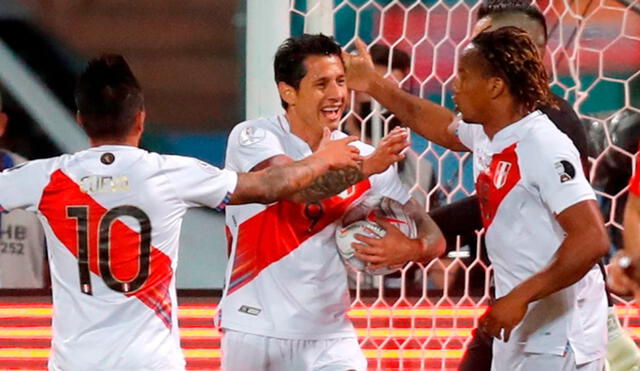 Gianluca Lapadula lleva dos goles con la selección peruana en lo que va de la Copa América 2021. Foto: EFE