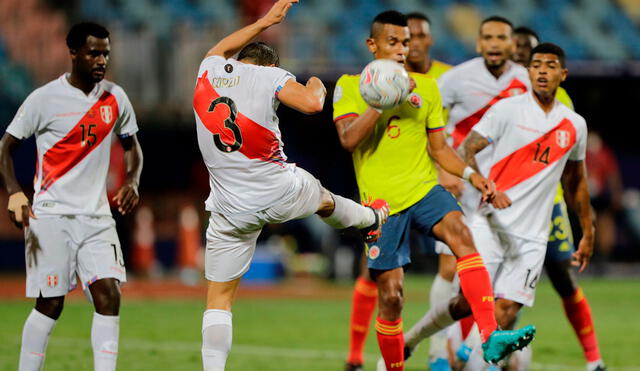 El último encuentro Perú vs. Colombia por Copa América terminó en triunfo bicolor por 2-1. Foto: EFE