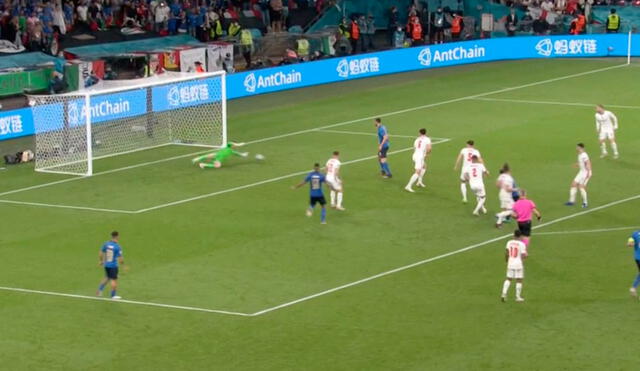 El meta inglés le ahogó el grito de gol de Federico Chiesa. Foto: captura DirecTV Sports