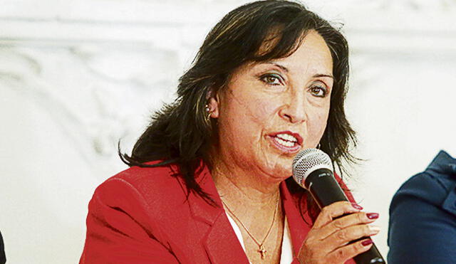 Dina Boluarte en transferencia. Foto: Carlos Contreras / La República