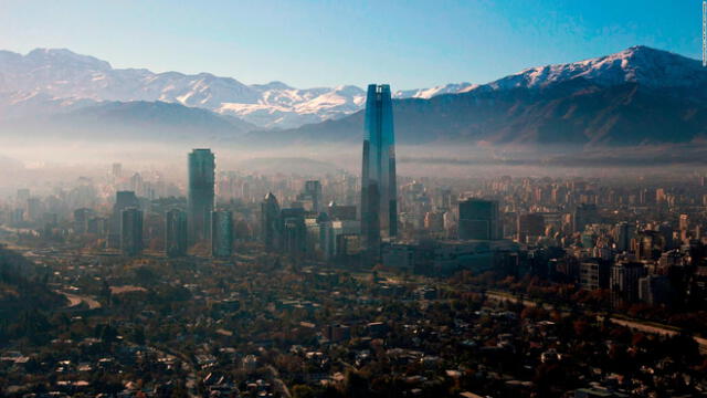Santiago de Chile. La vacuna Sinovac usada en el país sureño continúa generando desconcierto. Foto: difusión