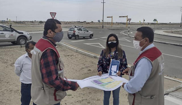 Gobernador de Lambayeque sigue de cerca las obras en la nueva ciudad de Olmos. Foto: GORE Lambayeque.