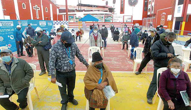 Causa. Defensoría del Pueblo detectó que no hay buena campaña  de comunicación sobre campaña de vacunación en Puno.