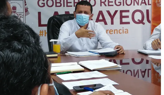 Luis Díaz pidió la continuidad del equipo de vacunación contra la COVID-19. Foto: Gobierno Regional de Lambayeque