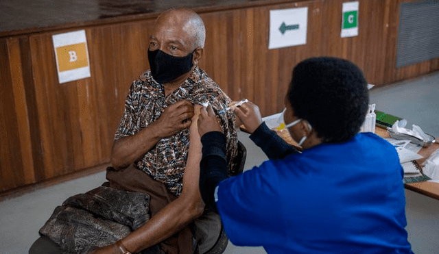 Los estafadores tenían como objetivo a las personas dispuestas a pagar por sus vacunas. Foto: AFP/referencial