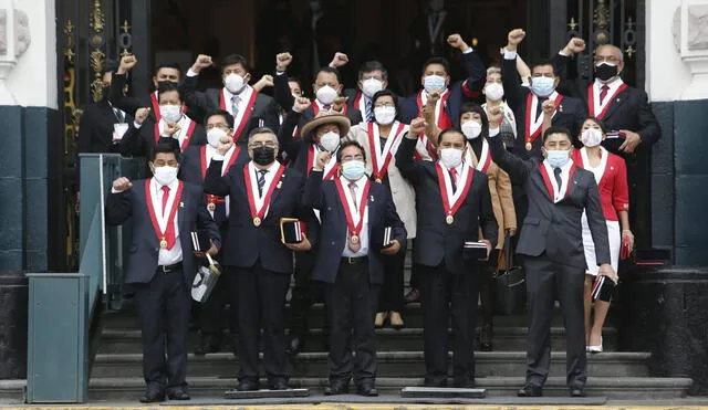 Congresista de Perú Libre siguen firmes en proponer una Asamblea Constituyente. Foto: Marco Cotrina/La República