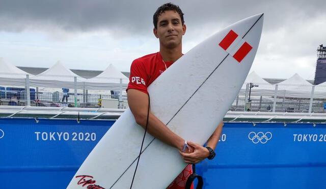 Lucca Mesinas fue el último surf peruano en competencia durante Tokio 2020. Foto: Milagros Crisanto
