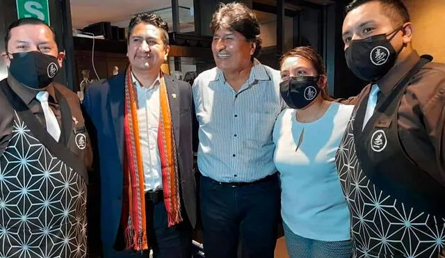 Evo Morales cenó junto a Vladimir Cerrón y otros dirigentes en Perú. Foto: @evoespueblo/Twitter