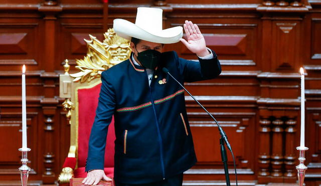 El mandatario señaló que priorizará el inicio de los proyectos ferroviarios como el Tren Inca . Foto. Presidencia de la República.