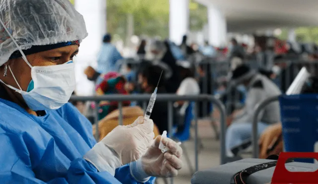Vacunación continúa en todas las regiones del Perú. Foto: La República