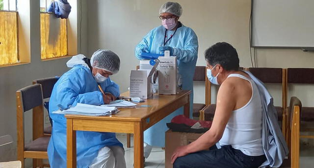 Proceso de vacunación en Puno se encuentra con retrasos. Foto: Diresa