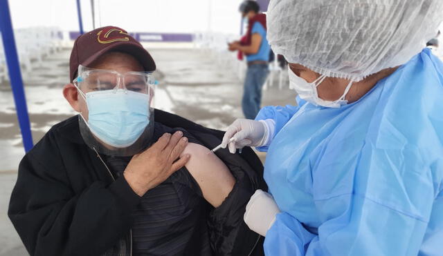 La vacunación en Perú pasó las 13 millones de dosis aplicadas, según el Ministerio de Salud. Foto: Minsa