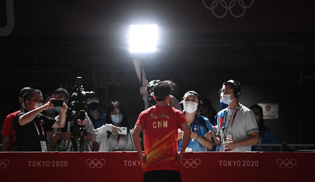 Los reporteros son los ojos del mundo en los Juegos Olímpicos Tokio 2020, se restringió el ingreso al público para evitar contagios. Crédito: AFP