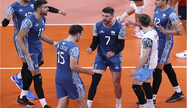 Argentina vs. Italia se enfrentarán en un emocionante cotejo por los cuartos de final del torneo de voleibol de Tokio 2020. Foto: Twitter / TyC Sports