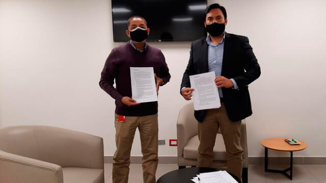 Representantes del Minsa y centro comercial firman convenio para ceder instalaciones para campaña de vacunación contra la COVID-19 en Chiclayo.