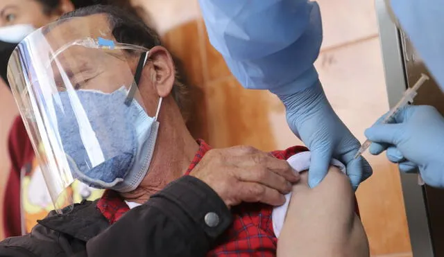 Defensoría manifestó que el éxito del proceso de vacunación estaría en riesgo por el referido problema. Foto: Diresa Cajamarca